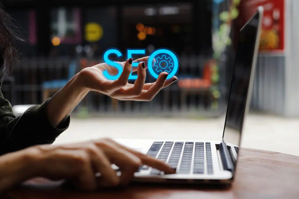 Faire appel aux services d’un consultant SEO